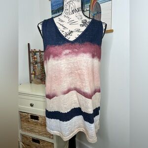 Simple V-Neck Ombré Stripe Top